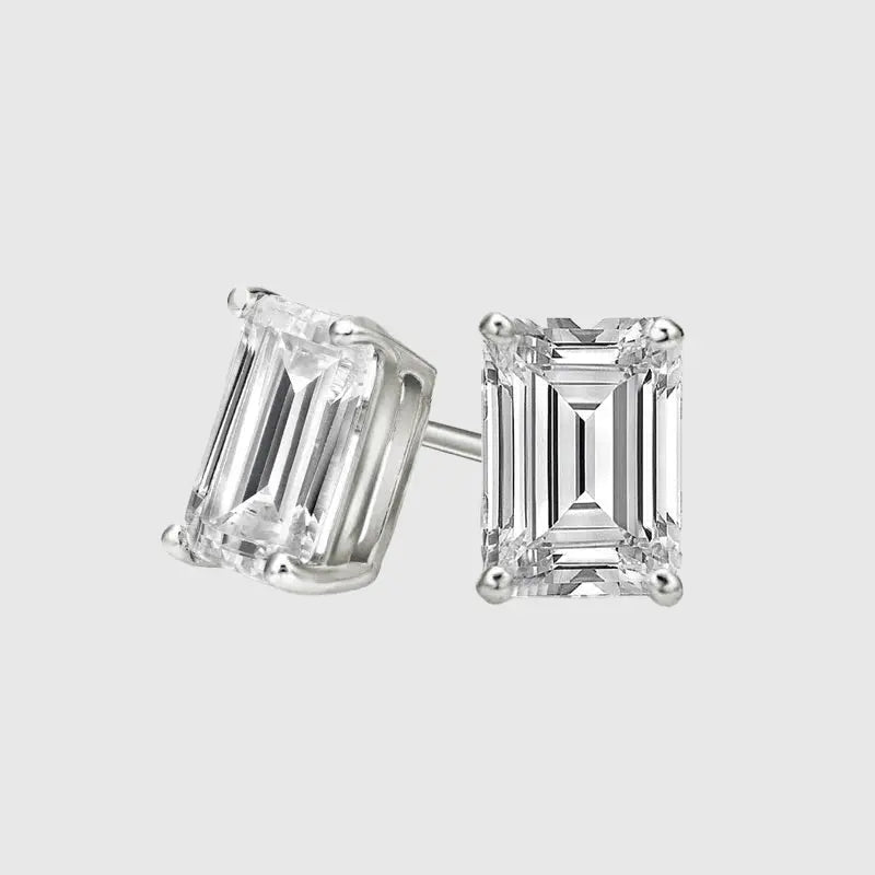 VVS BAGUETTE STUD EARRINGS 1.2 CTW - White Gold Vermeil - Cartice™LuxuryJewelryGoldSilverWatchBraceletNecklaceChainIced-outCubanMoissaniteTarnish-freeStainlessDurablePremiumShinePlatedStatementDiamondAffordable
