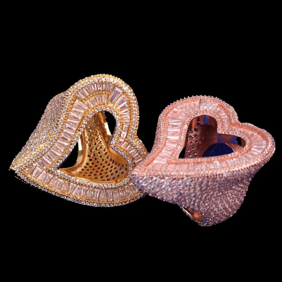Open Heart Iced Out Ring - Cartice™LuxuryJewelryGoldSilverWatchBraceletNecklaceChainIced-outCubanMoissaniteTarnish-freeStainlessDurablePremiumShinePlatedStatementDiamondAffordable