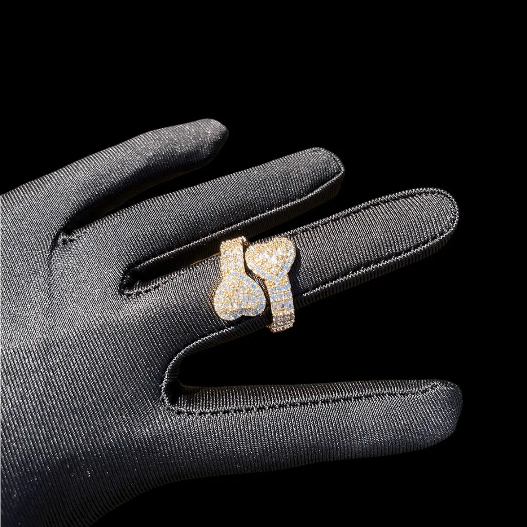 Double Heart Iced Out Ring - Cartice™LuxuryJewelryGoldSilverWatchBraceletNecklaceChainIced-outCubanMoissaniteTarnish-freeStainlessDurablePremiumShinePlatedStatementDiamondAffordable