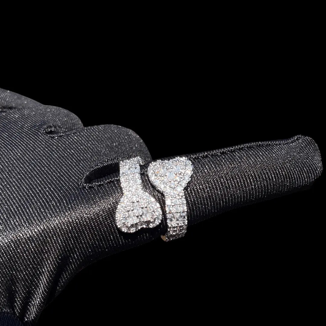 Double Heart Iced Out Ring - Cartice™LuxuryJewelryGoldSilverWatchBraceletNecklaceChainIced-outCubanMoissaniteTarnish-freeStainlessDurablePremiumShinePlatedStatementDiamondAffordable