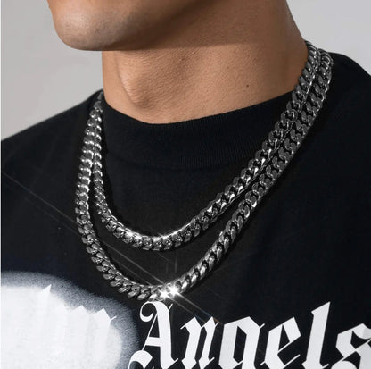 10MM CUBAN CHAIN - WHITE GOLD - Cartice™LuxuryJewelryGoldSilverWatchBraceletNecklaceChainIced-outCubanMoissaniteTarnish-freeStainlessDurablePremiumShinePlatedStatementDiamondAffordable